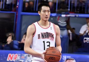 哈兰德：从天才少年到足球巨星的华丽转身与未来展望